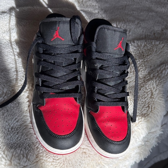 Air Jordan Kids Black and Red Sneakers - Picture 14 of 15